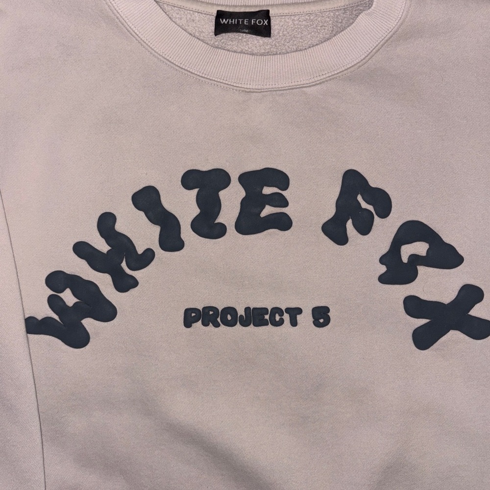 White Fox Project 5 Cream Crewneck Oversized Neutral Aesthetic Sweatshirt - Picture 4 of 4